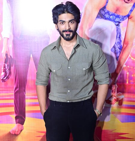 Khushbu Sundar: Santhosh completed a bartending course to play a bar tender in ‘Double Occupancy’ Khushbu Sundar: Santhosh completed a bartending course to play a bar tender in ‘Double Occupancy’
