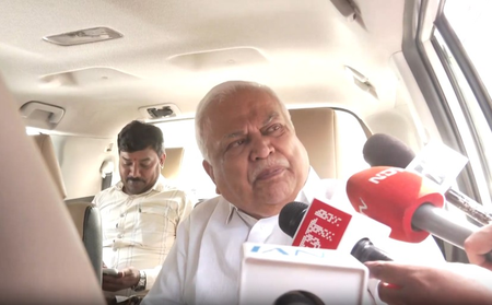 Siddaramaiah may step down as Karnataka CM tomorrow, says veteran Cong leader RV Deshpande Siddaramaiah may step down as Karnataka CM tomorrow, says veteran Cong leader RV Deshpande