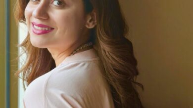Shamita Shetty hits back at troll questioning her single status: Aapne Shaadi Karke Kya Ukhaad Liya Shamita Shetty hits back at troll questioning her single status: Aapne Shaadi Karke Kya Ukhaad Liya