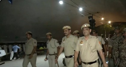 Delhi Police conducts flag march ahead of Bakrid Delhi Police conducts flag march ahead of Bakrid