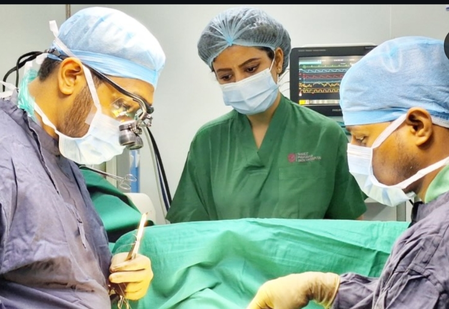 Palak Muchhal shares glimpses from children’s heart surgeries: Every little heart goes into surgery with a prayer Palak Muchhal shares glimpses from children’s heart surgeries: Every little heart goes into surgery with a prayer