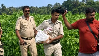 After nightlong counting, Rs 2.24 crore recovered from bags buried in Trinamool leader’s farmland After nightlong counting, Rs 2.24 crore recovered from bags buried in Trinamool leader’s farmland