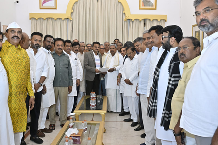 Siddaramaiah resigns, brings curtains down on tenure as Karnataka’s longest-serving CM