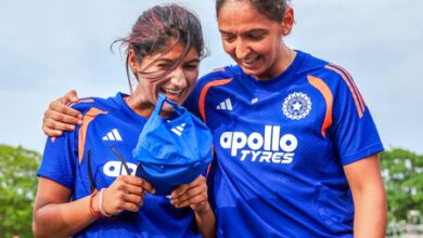 Harmanpreet Kaur sits out of the first T20I against England