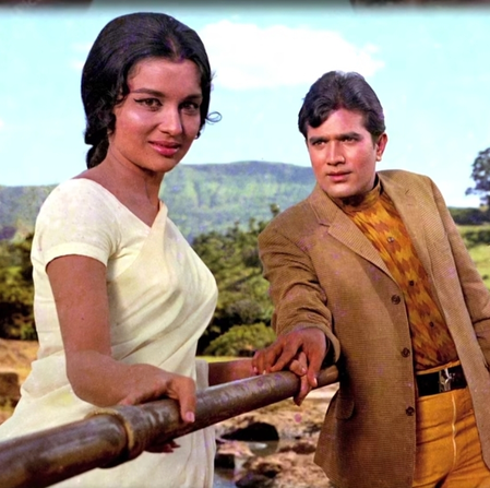 Asha Parekh recalls fans pelting stones during ‘Kati Patang’ shoot after failing to meet Rajesh Khanna