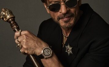 Shah Rukh Khan did 90 percent of his photoshoots in Mannat, reveals Daboo Ratnani