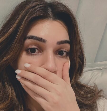Kriti Sanon gives a glimpse into her foodie ‘paratha’ moment, says ‘stomach growls at me’