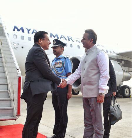 Myanmar President arrives in New Delhi after offering prayers in Gaya
