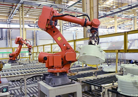 China’s manufacturing sector slows further as exports contract