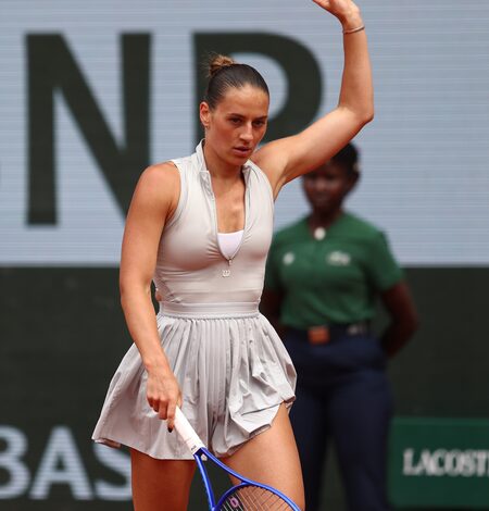 French Open: Kostyuk ends Swiatek’s run to storm into maiden QF French Open: Kostyuk ends Swiatek’s run to storm into maiden QF