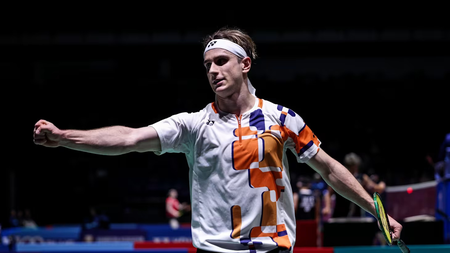 Singapore Open: Lanier silences home crowd to deny Loh historic title Singapore Open: Lanier silences home crowd to deny Loh historic title