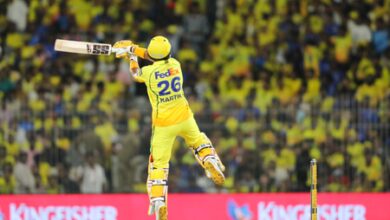 IPL 2026: Bowlers, Gaikwad, Kartik help CSK thrash MI by eight wickets (ld)