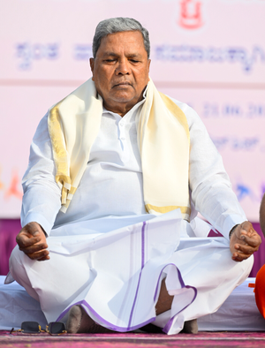 K’taka to celebrate Yoga Day with ‘Yoga for Health, Wisdom and World Peace’ theme K’taka to celebrate Yoga Day with ‘Yoga for Health, Wisdom and World Peace’ theme