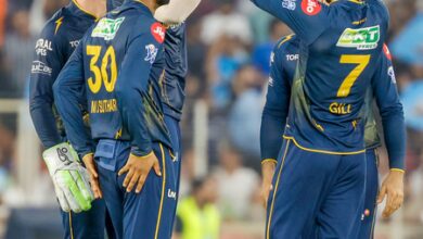 IPL 2026: Holder’s four-for, Siraj’s early strikes restrict PBKS to 163/9 despite Shedge’s blitz