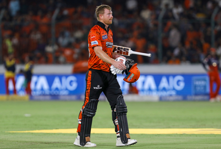 IPL 2026: SRH unleash batting mayhem: Ishan Kishan, Klaasen fire Hyderabad to massive 255/4 against RCB IPL 2026: SRH unleash batting mayhem: Ishan Kishan, Klaasen fire Hyderabad to massive 255/4 against RCB