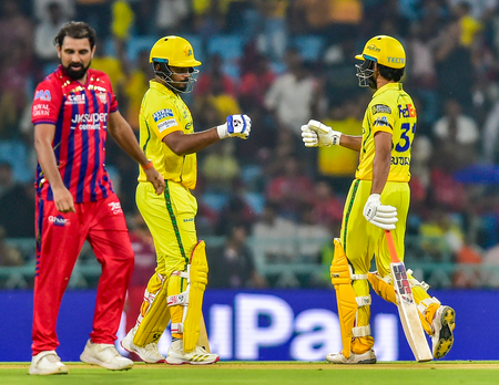 IPL 2026: LSG and CSK players wear black armbands as mark of respect for UP storm victims