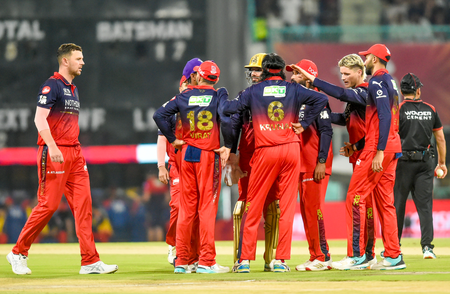 ‘We will do our best to put a smile on fans ‘faces,’ says Karthik ahead of MI clash