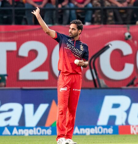 IPL 2026: ‘Bhuvneshwar Kumar can trouble GT’s top order,’ says Sanjay Bangar