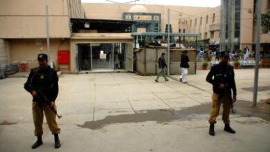 Pakistan: Over 100 activists urge govt not to oppose bail of human rights lawyers