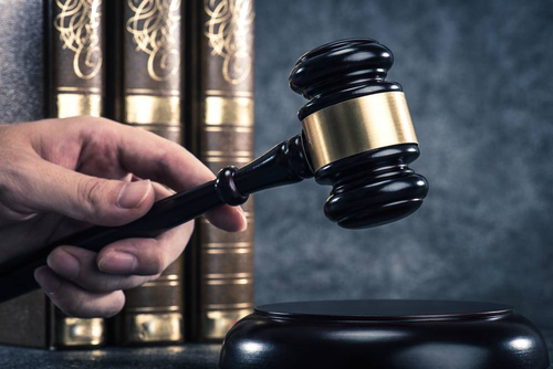 Delhi HC denies bail to finance firm employee accused of fraudulent DMAT share transfers