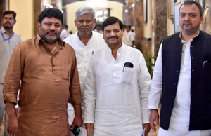 Samajwadi Party hits back at Keshav Prasad Maurya, O.P. Rajbhar over ‘split’ claims Samajwadi Party hits back at Keshav Prasad Maurya, O.P. Rajbhar over ‘split’ claims