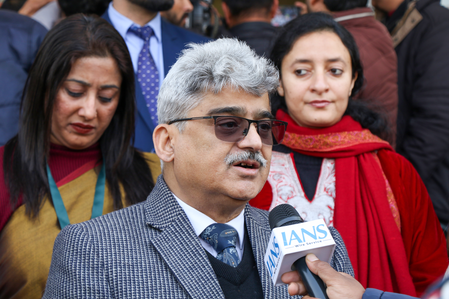 J&K govt stresses on strengthening AYUSH outreach, wellness tourism