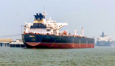 US trade deficit narrows; India gap remains modest
