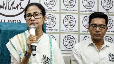 Calcutta HC serves contempt of court notices to Mamata Banerjee, Abhishek Banerjee