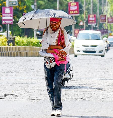 Southwest monsoon stalls over Maharashtra; IMD cites weakened winds, moisture flow Southwest monsoon stalls over Maharashtra; IMD cites weakened winds, moisture flow