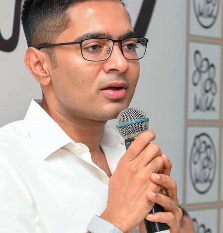 Bengal: Abhishek Banerjee’s parents move HC against KMC notice Bengal: Abhishek Banerjee’s parents move HC against KMC notice