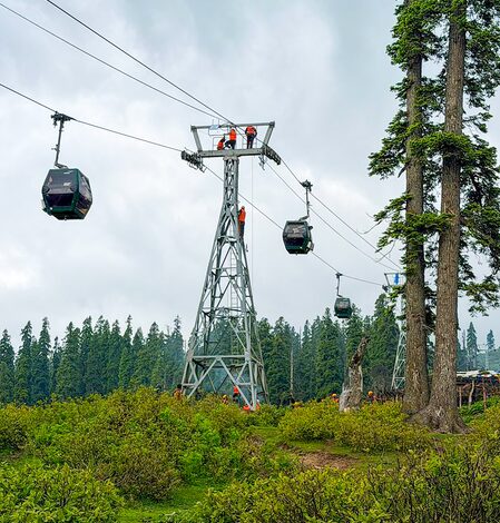 Kashmir’s Gulmarg Gondola set to resume operations from today
