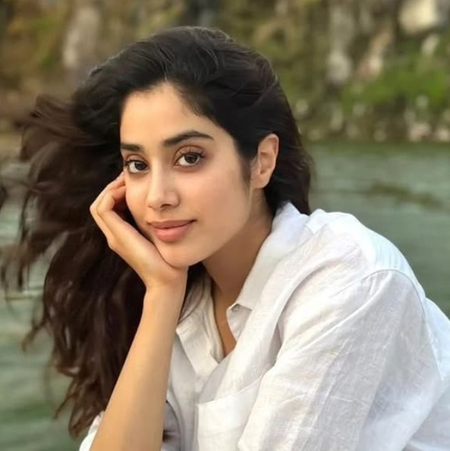 Janhvi Kapoor calls filmmaking ‘an act of service’ Janhvi Kapoor calls filmmaking ‘an act of service’
