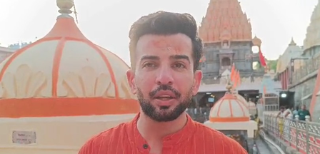 Jay Bhanushali attends Bhasma Aarti at Mahakaleshwar Temple: Taking a lot of energy from here Jay Bhanushali attends Bhasma Aarti at Mahakaleshwar Temple: Taking a lot of energy from here
