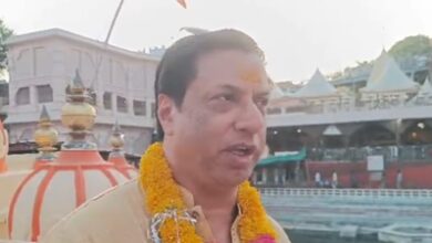 Madhur Bhandarkar offers prayers at Mahakaleshwar Temple: Have strong connection with Mahakaal