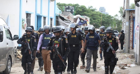 Over 100 injured after police use water canons, tear gas shells on protestors in Dhaka Over 100 injured after police use water canons, tear gas shells on protestors in Dhaka