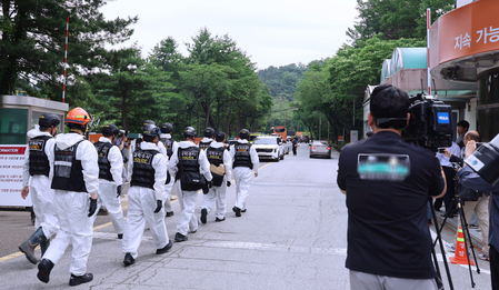 South Korea’s arms agency to provide technical support for probe into Hanwha factory blast