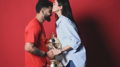 Anushka Sharma, Virat Kohli pay a visit to Premanand Maharaj after RCB’s season win Anushka Sharma, Virat Kohli pay a visit to Premanand Maharaj after RCB’s season win