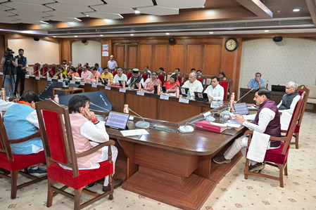 MP cabinet decisions: Free land titles for 48 lakh villagers; ready-made uniforms for school kids