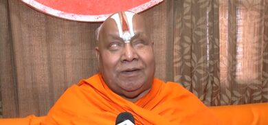 Jagadguru Rambhadracharya backs CM Yogi on ‘Gau Mata’ remark, calls for end to cow slaughter Jagadguru Rambhadracharya backs CM Yogi on ‘Gau Mata’ remark, calls for end to cow slaughter