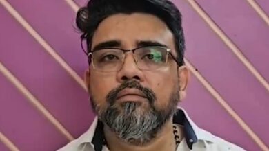 Suspended Trinamool leader Riju Dutta claims 50 MLAs might defect from party, compares split to Shiv Sena Suspended Trinamool leader Riju Dutta claims 50 MLAs might defect from party, compares split to Shiv Sena