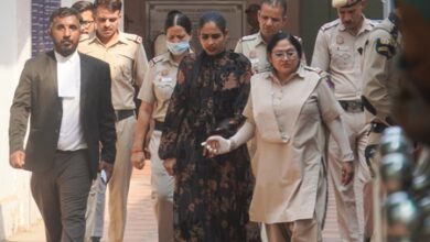 SC issues notice to Delhi Police on Sukesh Chandrasekhar’s wife Leena’s bail plea in MCOCA case SC issues notice to Delhi Police on Sukesh Chandrasekhar’s wife Leena’s bail plea in MCOCA case