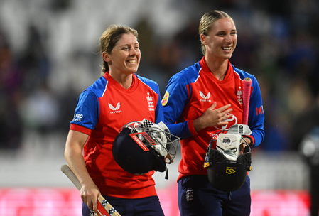 ‘We didn’t doubt for a second’: Dean hails Capsey-Knight century partnership in T20I series-clinching win
