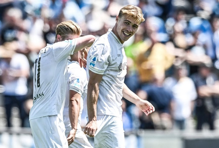 Rasmus Hojlund joins Napoli on permanent transfer from Man United Rasmus Hojlund joins Napoli on permanent transfer from Man United