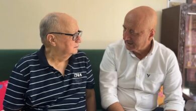 Anupam Kher reveals the person who opened doors to a larger world for him