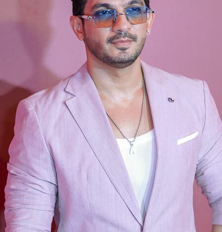 Arjun Bijlani opens up on losing his father at 19: ‘It changed my life forever’ Arjun Bijlani opens up on losing his father at 19: ‘It changed my life forever’