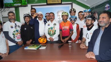 Himachal CM launches first phase of Chinar plantation drive