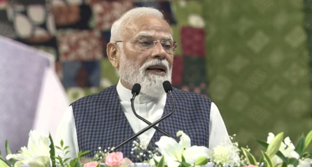 PM Modi positions Gujarat at centre of India’s green energy push