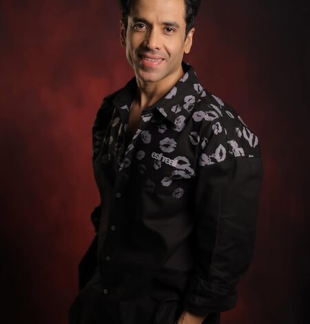 Tusshar Kapoor reveals his incentive of going on the set as a kid: Was excited to see the stars