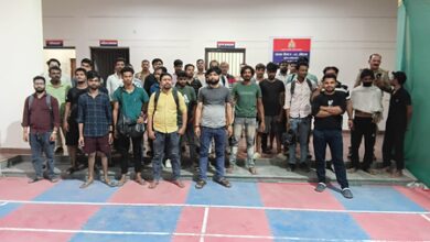 Noida cops crack down on public drinking, take action against 125 violators