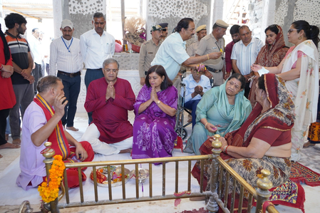 CEC Gyanesh Kumar offers prayer at temples in Kangra, Dharamshala CEC Gyanesh Kumar offers prayer at temples in Kangra, Dharamshala